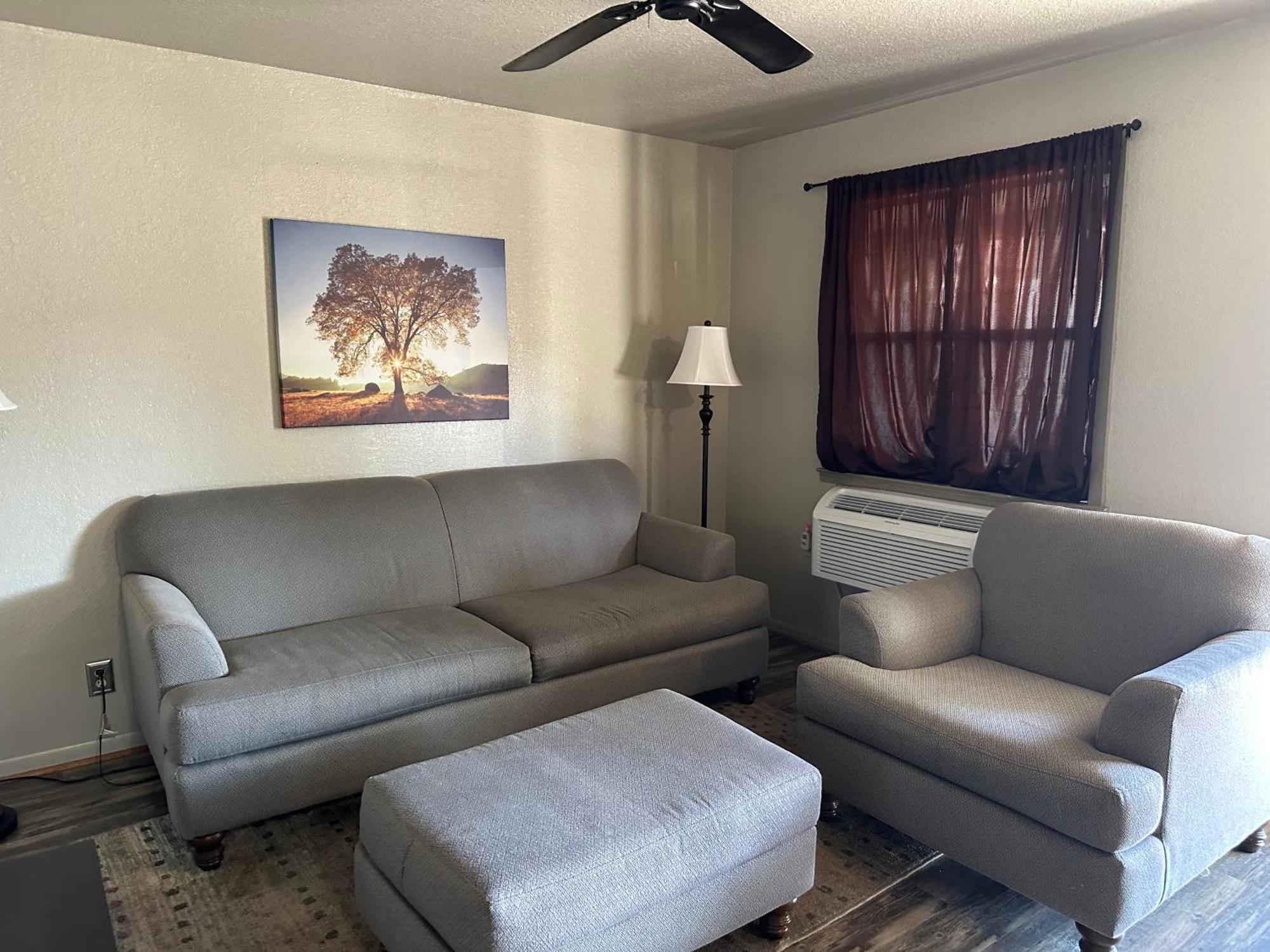 Sunset Inn And Suites 프레드릭스버그 외부 사진