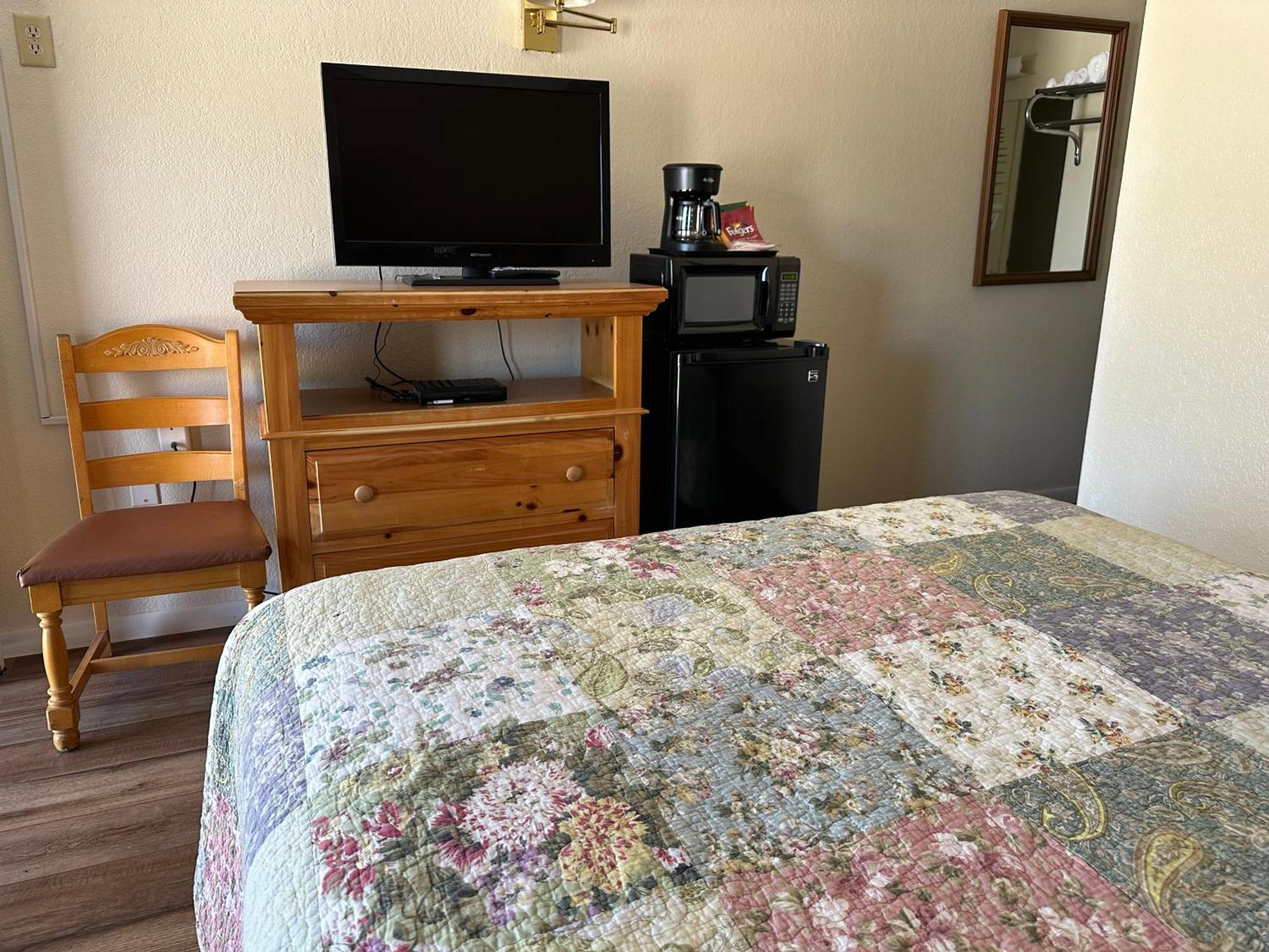 Sunset Inn And Suites 프레드릭스버그 외부 사진